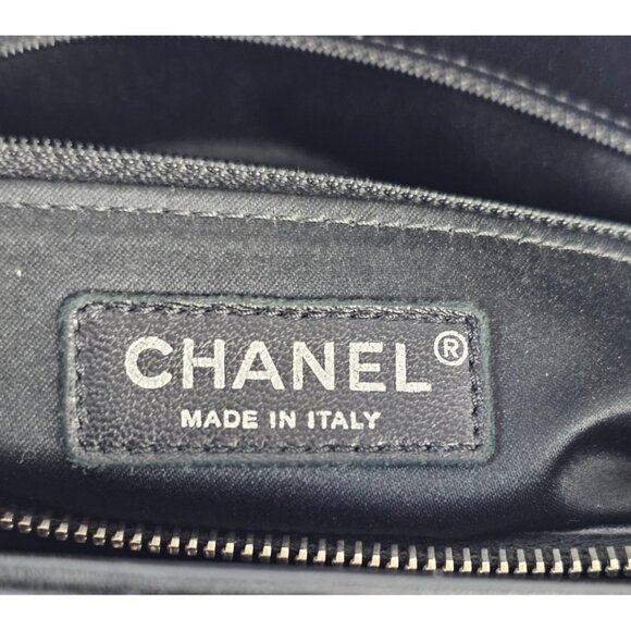 CHANEL CC Crossing Shopping Tote Shoulder Bag Chain Black Chevron 2016 Silver - Picture 15 of 16